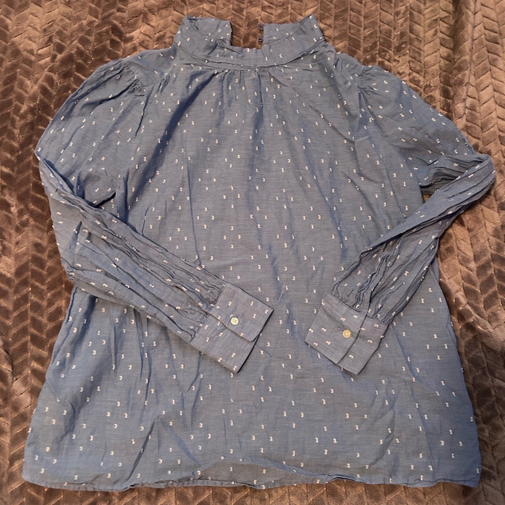 Blue with white stitching blouse